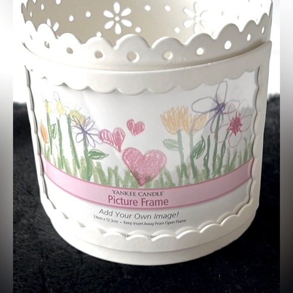 ☀️Clearance- Yankee Candle Decorative Add Your Own Image Metal Candle Holder NWT - Picture 1 of 8